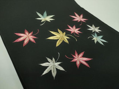平和屋着物●塩瀬　九寸開き名古屋帯　総刺繍　楓文　黒地　金銀糸　正絹　逸品　DABB4791ps