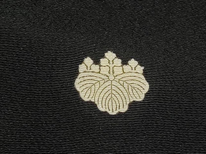 平和屋着物■豪華黒留袖　駒刺繍　草花文　ラインストーン　金銀彩　正絹　逸品　DABB5320qa