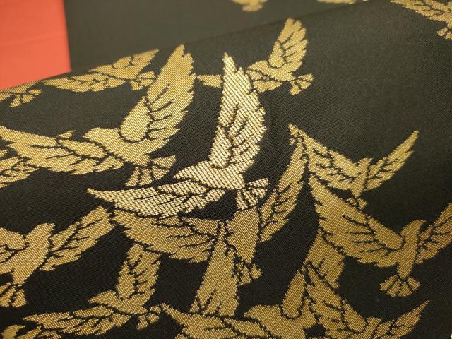 平和屋着物●染色作家 斉藤三才 六通柄袋帯 三才鳥 黒地 金糸 正絹 逸品 DABB7274op