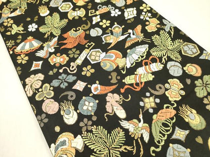 平和屋着物●六通柄袋帯　唐織　宝尽くし飛鶴花文　黒地　金糸　正絹　逸品　DABB7597op