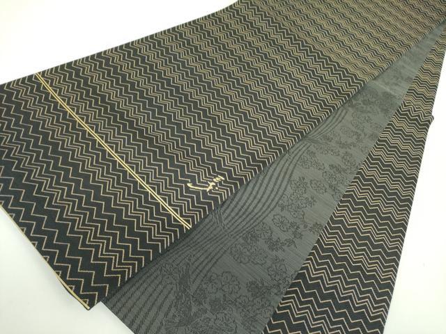 平和屋着物●染色作家 斉藤三才 両面 全通柄袋帯 三才鳥 幾何学文様 黒地 金糸 正絹 逸品 DABB7677op