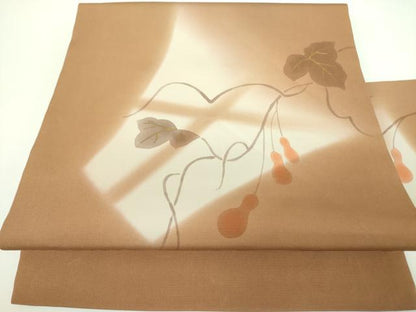 平和屋着物●塩瀬　九寸名古屋帯　手描き　瓢箪　ひょうたん　蔦の葉文　金彩　正絹　逸品　DABB7694op