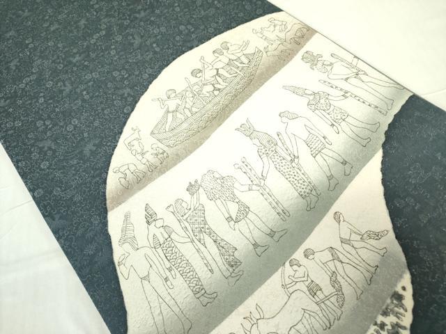 平和屋着物●樋熊哲也 太鼓柄袋帯 エジプト壁画 金通し地 正絹 逸品 未使用 DABB7803op