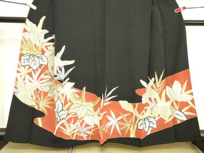 平和屋着物■豪華黒留袖　刺繍　草花文　金銀彩　正絹　逸品　DABB8741cd