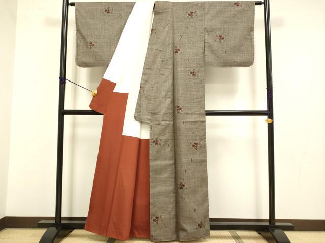 平和屋着物●本場大島紬　古代染色純泥染　9マルキ　枝花文　牧絹織物謹製　証紙付き　正絹　逸品　未使用　DABB9647du