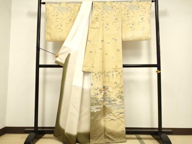 平和屋着物●訪問着　エ霞雪芝花蝶文　暈し染め　金彩　金通し地　正絹　逸品　DABB9665du