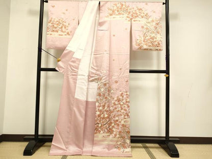 平和屋着物●十日町老舗ブランド　吉澤友禅　吾妻徳穂　訪問着　駒刺繍　エ霞枝花文　金彩　ロング丈　正絹　逸品　DABB9667du