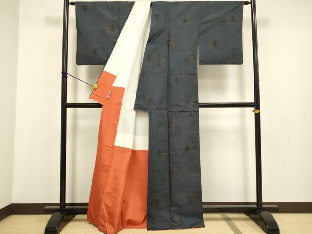 平和屋着物●本場大島紬　9マルキ　草花文　株式会社たかし謹製　証紙付き　正絹　逸品　DABB9672du