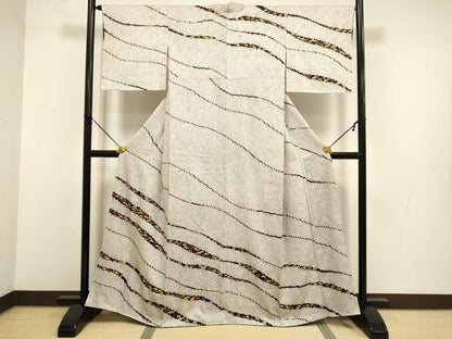 平和屋着物●訪問着　駒刺繍　絞り　松文　金糸　ますいわ屋扱い　正絹　逸品　DABB9680du