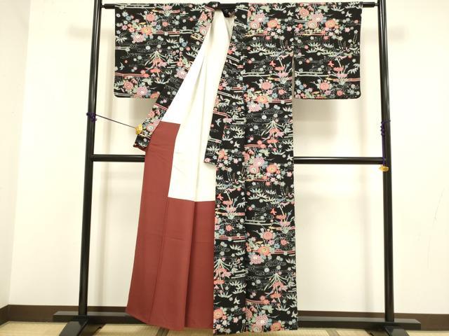平和屋着物●上質な小紋　型染　流水花鳥文　松竹梅　黒地　正絹　逸品　DABB9695du