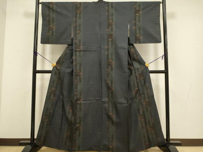 平和屋着物●本場大島紬 9マルキ エ霞花間道 正絹 逸品 DABB9697du