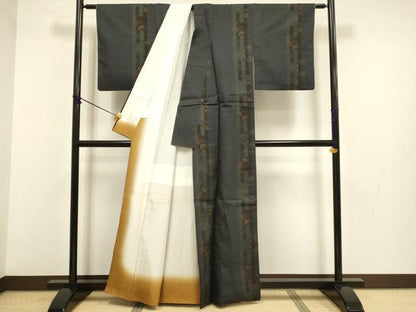 平和屋着物●本場大島紬 9マルキ エ霞花間道 正絹 逸品 DABB9697du