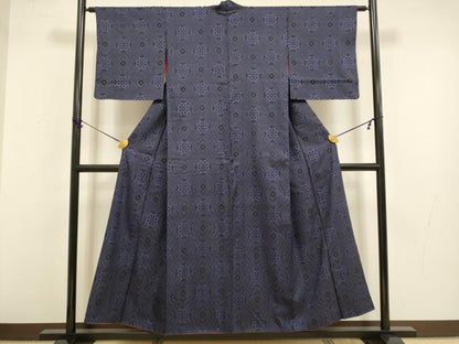 平和屋着物●本場大島紬　龍郷絣　花菱文　正絹　逸品　DABB9710du