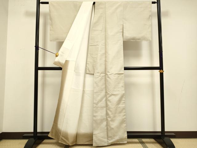 平和屋着物●上質な紬　色無地　みやこ　練色　反端付き　正絹　逸品　未使用　DABB9722du