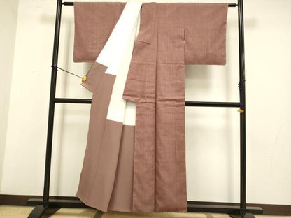平和屋着物●本場結城紬　重要無形文化財　色無地　紅檜色　正絹　逸品　未使用　DABB9763du