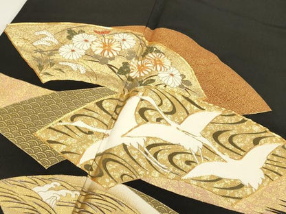 平和屋着物■豪華黒留袖　駒刺繍　地紙重ね飛鶴花文　金彩　正絹　逸品　DABB9965du