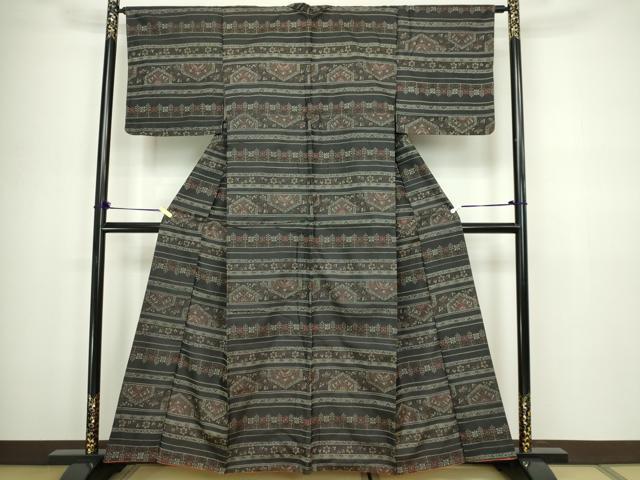 平和屋着物■上質な紬 花唐草文 黒地 正絹 逸品 DABC0267sf