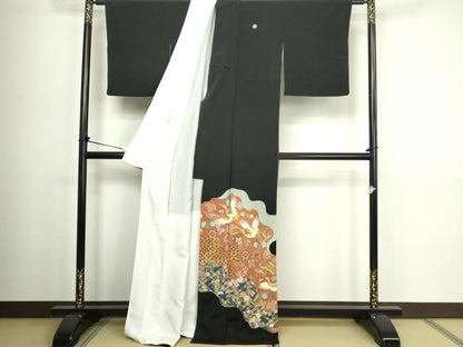 平和屋着物■豪華黒留袖 駒刺繍 飛鶴宝尽くし文 金彩 正絹 逸品 DABC0326sf