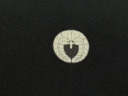 平和屋着物■豪華黒留袖　駒刺繍　道長正倉院花文　金彩　正絹　逸品　DABC0839qa