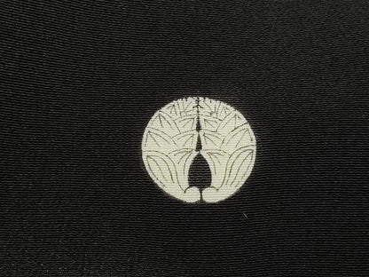 平和屋着物■豪華黒留袖 駒刺繍 地紙舞花文 暈し染め 金銀彩 正絹 逸品 DABC0990qa