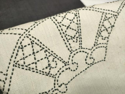 平和屋着物●名古屋帯　帯反物　刺し子　刺繍　紬地　流水片輪車文　逸品　未使用　DABC1529zzz