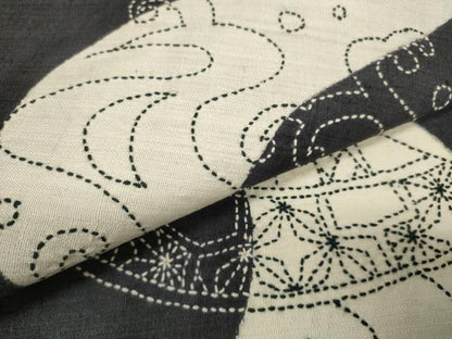 平和屋着物●名古屋帯　帯反物　刺し子　刺繍　紬地　流水片輪車文　逸品　未使用　DABC1529zzz