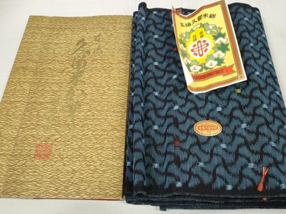 平和屋着物●久留米絣　反物　着尺　分銅繋ぎ　箱・証紙付き　綿　逸品　未使用　DABC1986zzz