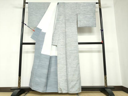平和屋着物●石川県指定無形文化財　牛首紬　白山工房　手織り　霞文　正絹　逸品　DABC2005ud