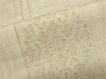 平和屋着物●本場結城紬　重要無形文化財　100亀甲　飛び亀甲柄　草花丸文　正絹　逸品　DABC2006ud