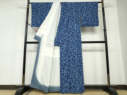 平和屋着物●阿波藍染 阿波友禅 徳島県無形文化財保持者 香川卓美 小紋 阿波藍型染伝統技術 墨流し文 反端付き 正絹 逸品 DABC2026ud