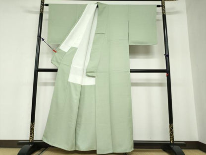 平和屋着物●本加賀友禅作家　毎田仁郎監修　色無地　草花地紋　若葉色　正絹　逸品　未使用　DABC2029ud