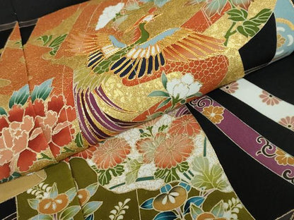 平和屋着物●豪華黒留袖　駒刺繍　誰が袖鳳凰草花文　金彩　仮絵羽　正絹　逸品　未使用　DABC2035ud