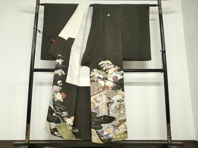 平和屋着物●アンティーク 大正ロマン 黒留袖 駒刺繍 貝桶草花文 正絹 逸品 DABC2037ud