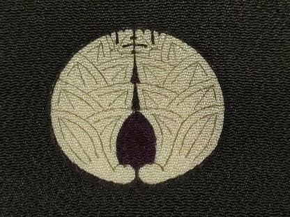 平和屋着物●アンティーク 大正ロマン 黒留袖 駒刺繍 貝桶草花文 正絹 逸品 DABC2037ud
