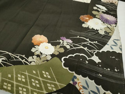 平和屋着物●アンティーク 大正ロマン 黒留袖 駒刺繍 貝桶草花文 正絹 逸品 DABC2037ud