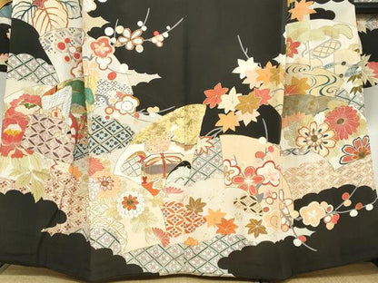 平和屋着物●アンティーク　大正ロマン　振袖　駒刺繍　雲取り御所車草花文　黒地　金彩　逸品　DABC2038ud