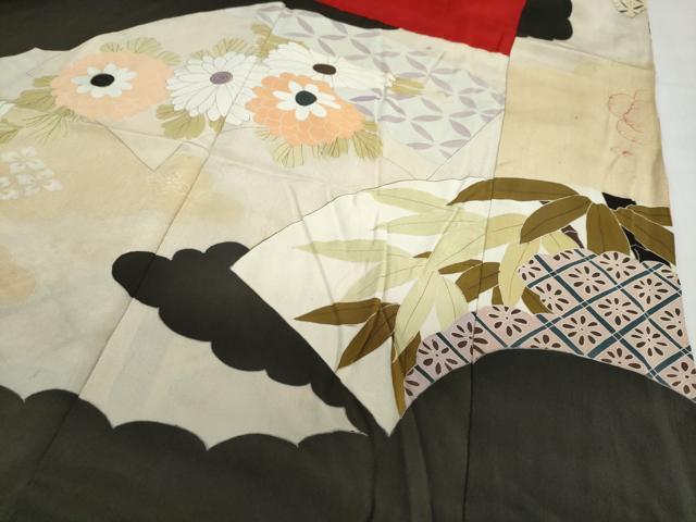 平和屋着物●アンティーク　大正ロマン　振袖　駒刺繍　雲取り御所車草花文　黒地　金彩　逸品　DABC2038ud