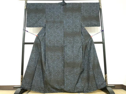 平和屋着物●本場大島紬　9マルキ　更紗花唐草文　正絹　逸品　未使用　DABC2055ud