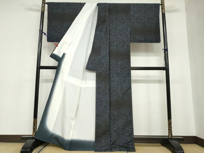 平和屋着物●本場大島紬　9マルキ　更紗花唐草文　正絹　逸品　未使用　DABC2055ud