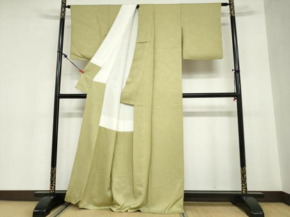 平和屋着物●上質な色無地　苗色　正絹　逸品　DABC2057ud
