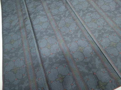 平和屋着物●結城紬　80亀甲　草花間道　正絹　逸品　DABC2070ud