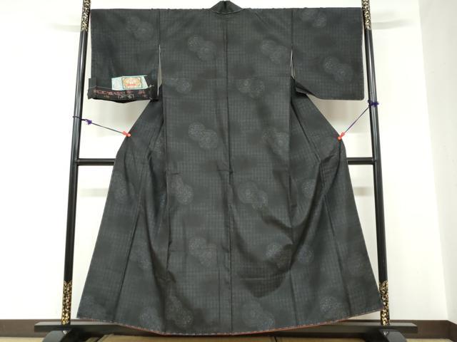 平和屋着物●本場大島紬　吉祥草花文　さが美扱い　証紙付き　正絹　逸品　未使用　DABC2104ud