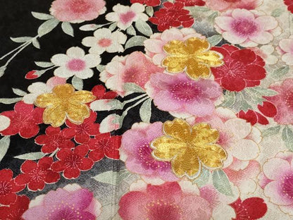 平和屋着物●豪華振袖 駒刺繍 草花文 黒地 金彩 正絹 逸品 DABC2114ud