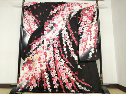 平和屋着物●豪華振袖 駒刺繍 草花文 黒地 金彩 正絹 逸品 DABC2122ud