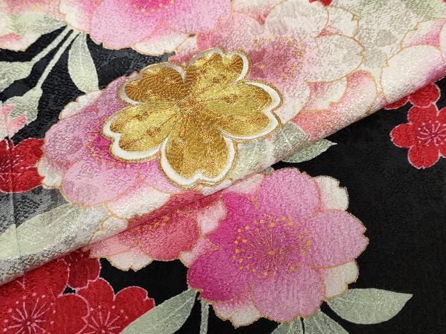 平和屋着物●豪華振袖 駒刺繍 草花文 黒地 金彩 正絹 逸品 DABC2122ud