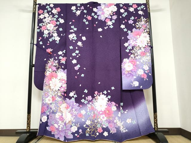 平和屋着物●豪華振袖 草花文 金銀彩 銀通し地 正絹 逸品 DABC2126ud