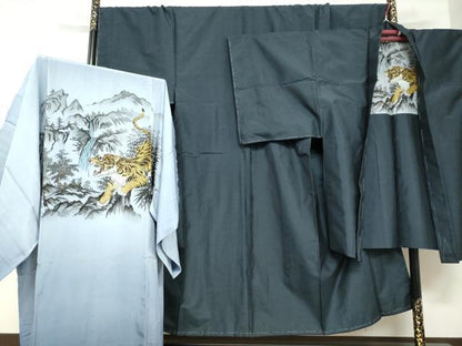 平和屋着物●男性 本場大島紬 アンサンブル 長羽織 長襦袢（袷）セット 80亀甲 総詰め キングサイズ 正絹 逸品 未使用 DABC2144ud