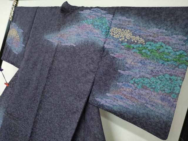 平和屋着物●訪問着　朧染め　重ね絞り　雲取り草花文　金通し地　正絹　逸品　DABC2190ud