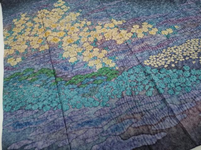 平和屋着物●訪問着　朧染め　重ね絞り　雲取り草花文　金通し地　正絹　逸品　DABC2190ud