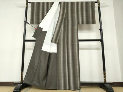 平和屋着物●上質な紬　間道　正絹　逸品　未使用　DABC2226ud